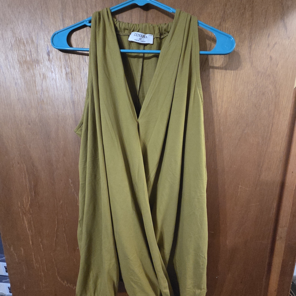 Zenana Outfitters Mustard Sleeveless Blouse